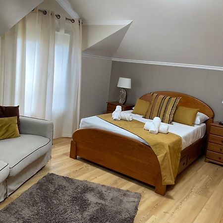 קאניקו Moniz Apartment מראה חיצוני תמונה